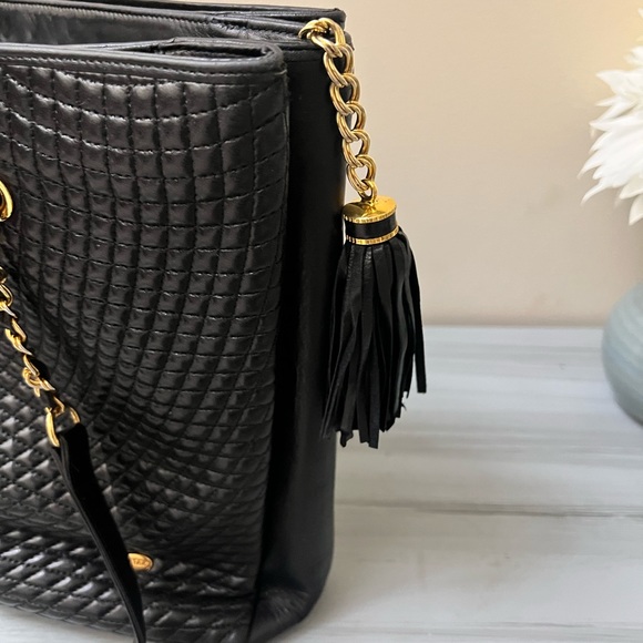 Authentic Bally Black Quilted Lamb Skin Purse - Picture 12 of 16